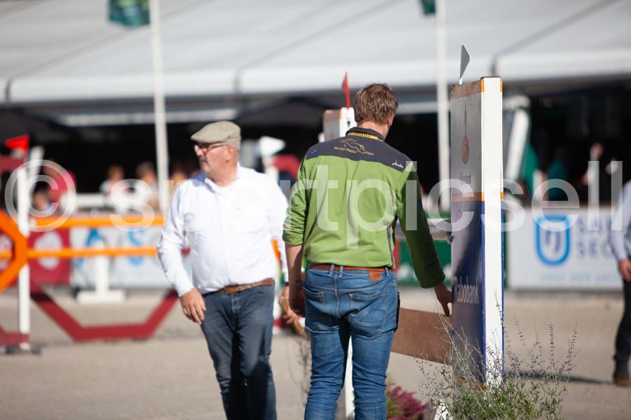 Prüfung show — IMG_3856